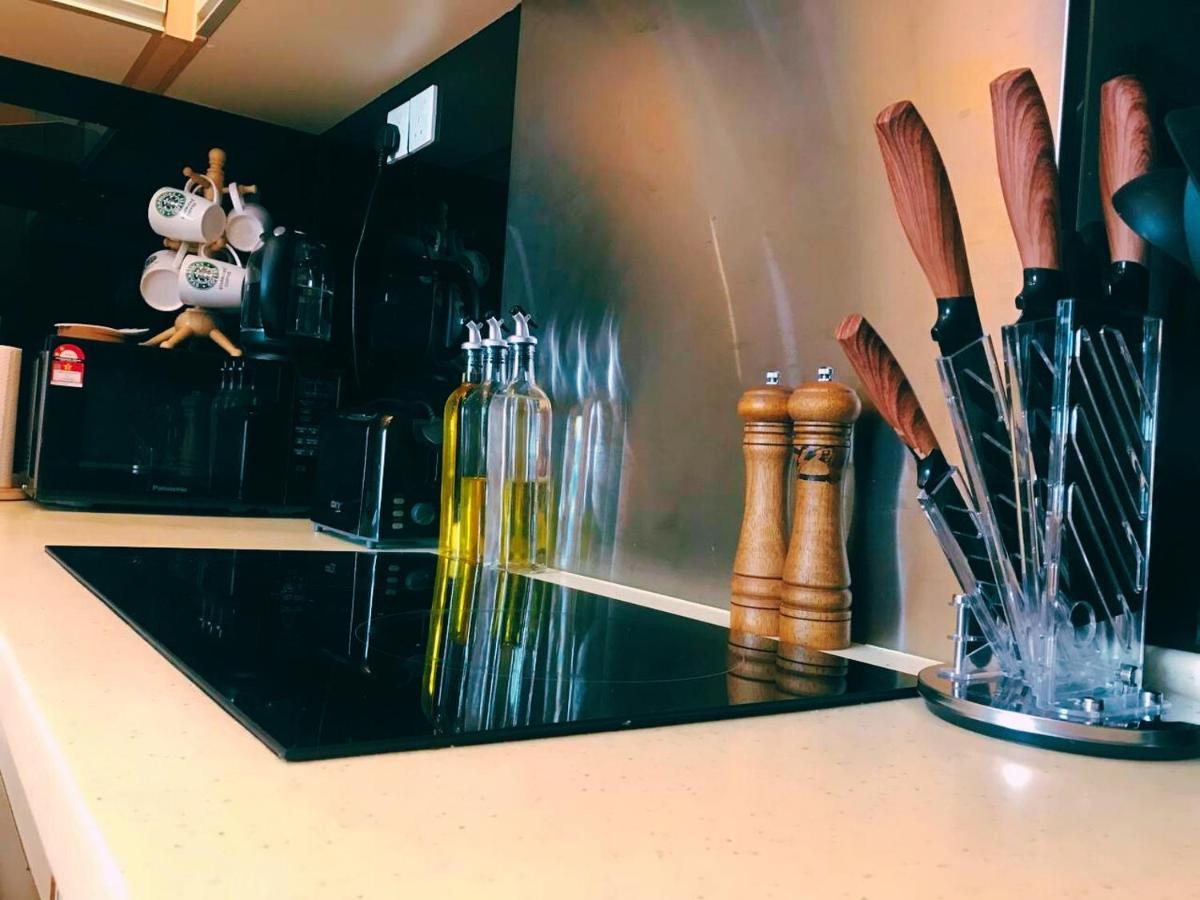 Backpackers Cozy Apartment Kl Sentral Kuala Lumpur Eksteriør billede
