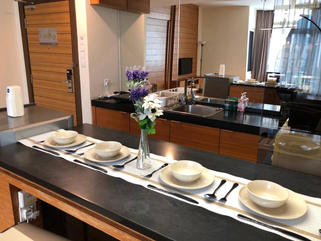 Backpackers Cozy Apartment Kl Sentral Kuala Lumpur Eksteriør billede